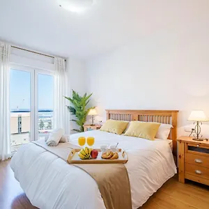 Soho & Sea Views -parking Malaga
